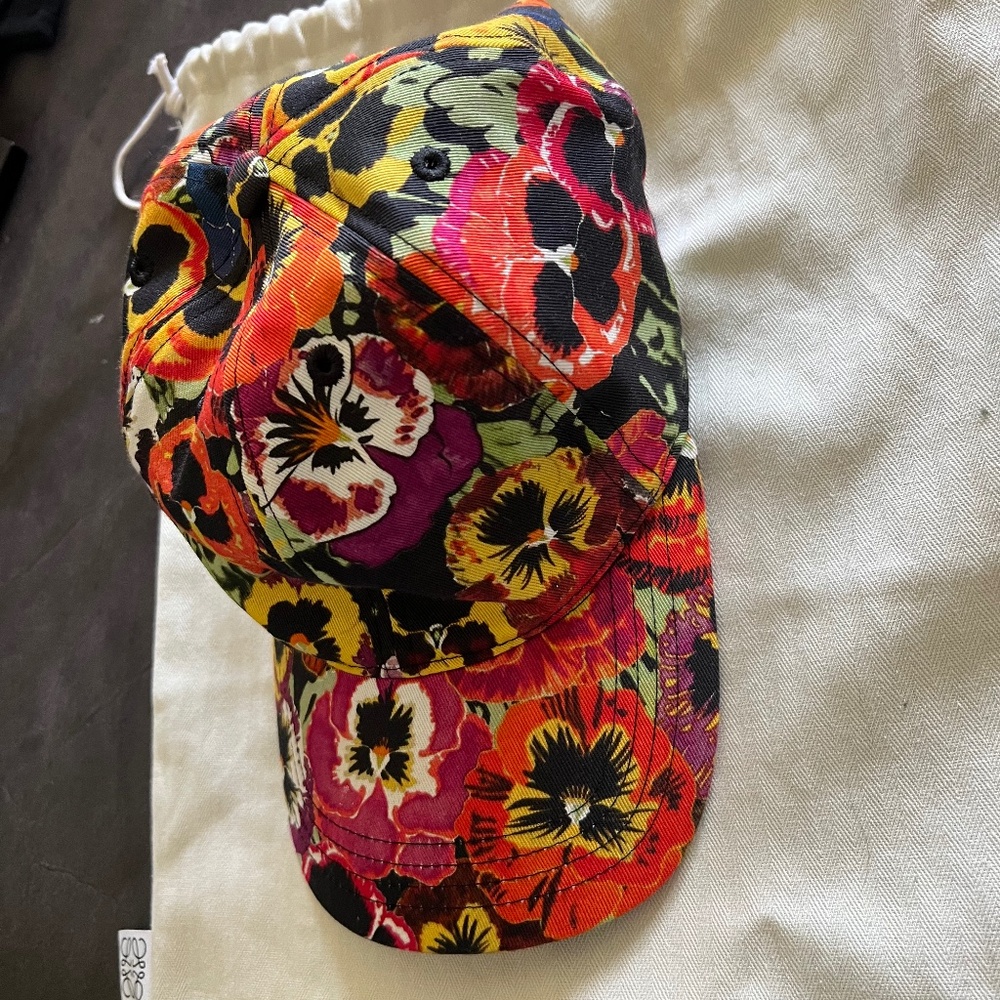 Loewe Hat